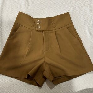 Stylish Tan Women's Shorts